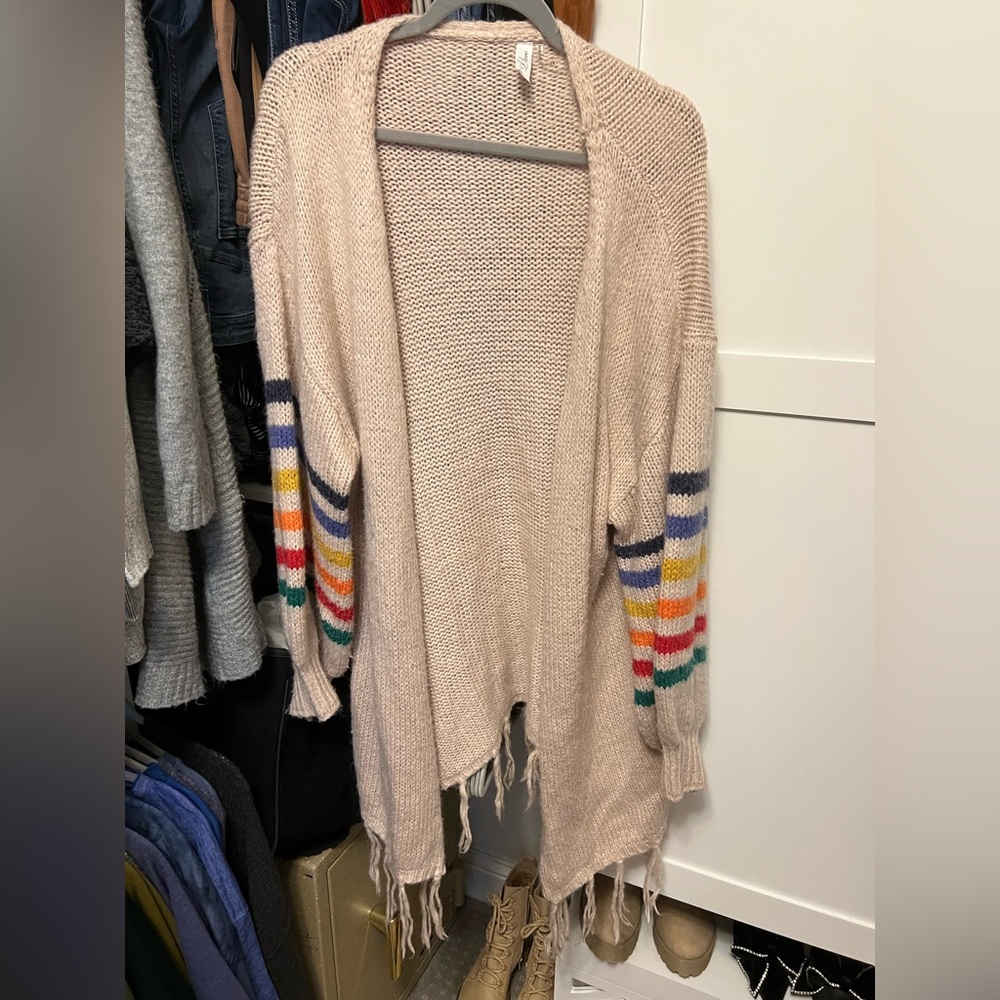 Beautiful balloon sleeve rainbow cardigan - Size large
